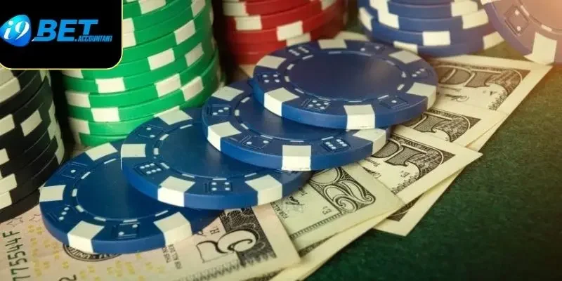 Card Counting – Ghi nhớ bài và dự đoán thông minh